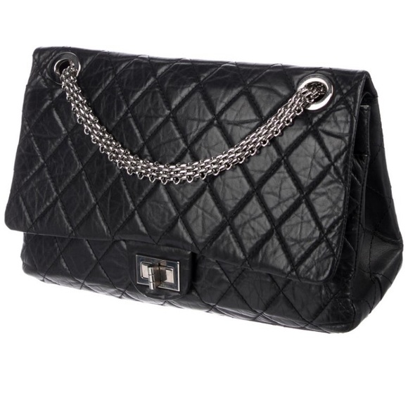 Chanel 228 Double Flap Hong Kong Mobile Exhibit - Picture 3 of 16